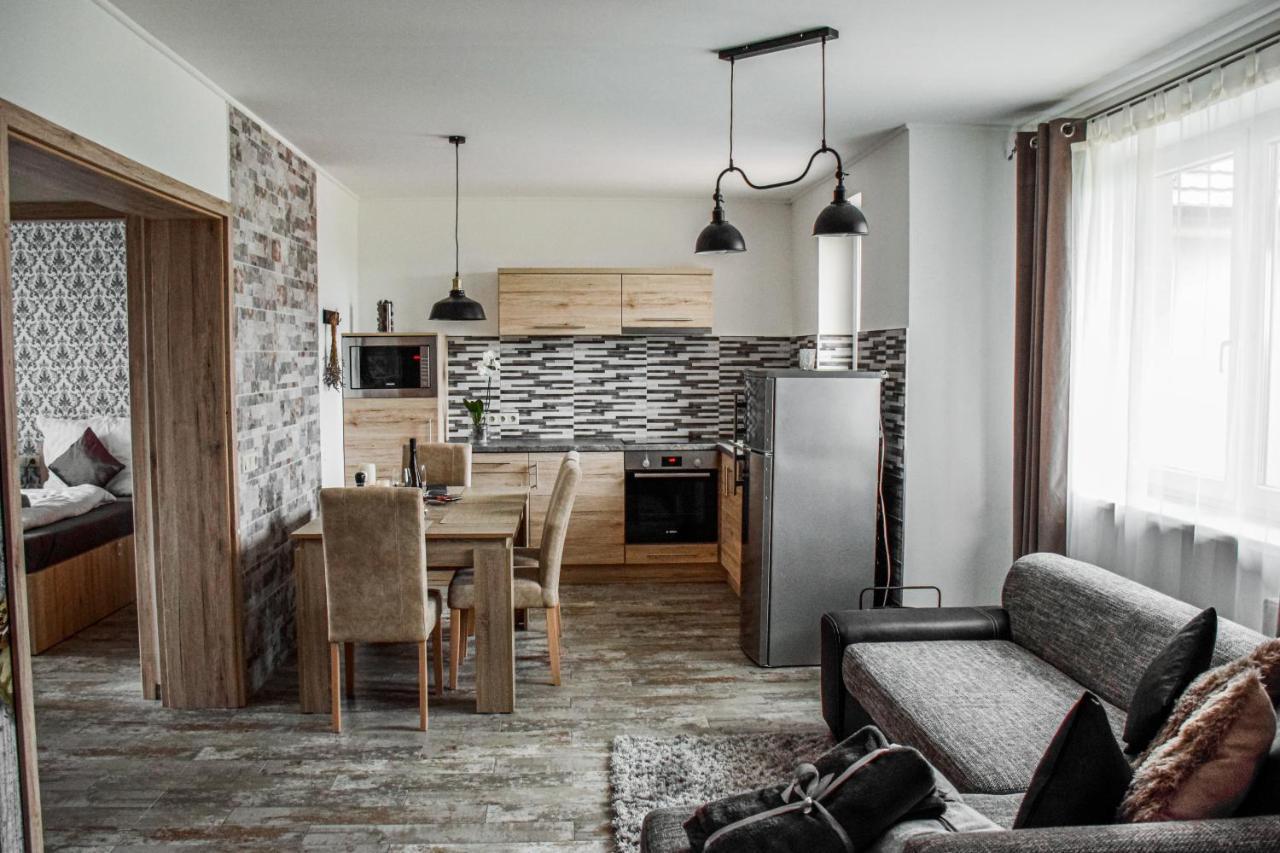 Dioliget Cottage Sarvar Ngoại thất bức ảnh